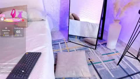 Snapshot of jannafoxx_ chatting on April 23, 6:54 pm online show from April 23, 6:54 pm