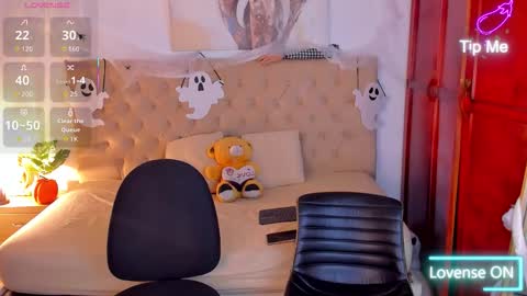 janomar01 online show from October 30, 6:41 pm