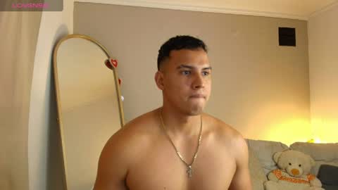 janomar01 online show from April 5, 7:00 pm