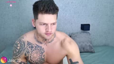 Snapshot of jaor_owens01 chatting on June 17, 12:13 am Jaor Owens online show from June 17, 12:13 am