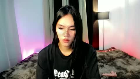 Snapshot of japanesse_susiexx chatting on January 23, 2:17 pm Susie-- online show from January 23, 2:17 pm