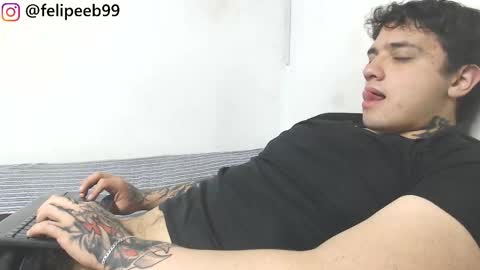 Jareth online show from February 11, 7:02 am