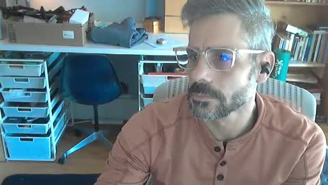 Snapshot of jareth_returns chatting on January 8, 4:44 pm jareth_returns online show from January 8, 4:44 pm