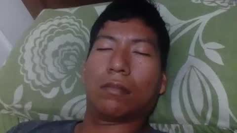 Snapshot of jariop147 chatting on December 9, 3:40 am Jairo online show from December 9, 3:40 am