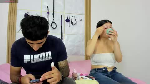 jaryandnick_smith online show from October 17, 5:21 am