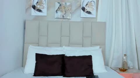 Jaslyn online show from January 3, 2:19 pm