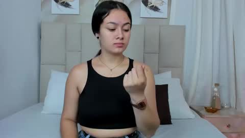 Jaslyn online show from January 13, 2:21 pm