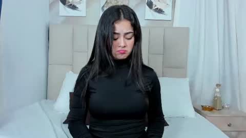 Jaslyn online show from February 15, 5:28 pm