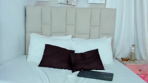 Jaslyn online show from March 7, 7:27 pm