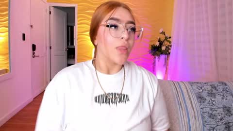 Snapshot of jasmiinevans chatting on January 5, 3:23 pm Jasmin Evans online show from January 5, 3:23 pm