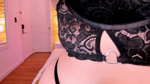 Snapshot of jasmiinevans chatting on January 31, 7:51 pm Jasmin Evans online show from January 31, 7:51 pm