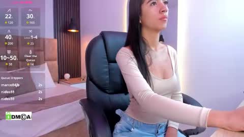 Snapshot of jasmin_adams chatting on June 27, 1:17 pm Jasmin online show from June 27, 1:17 pm