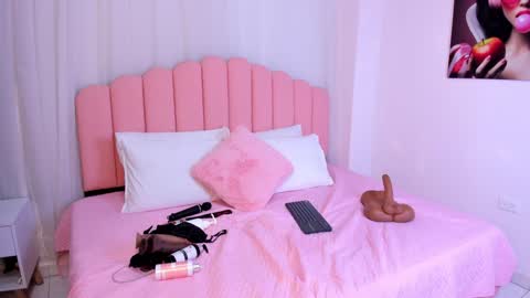      online show from January 14, 3:22 am