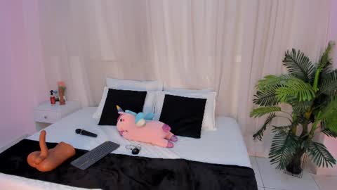 Snapshot of jasmin_evano29 chatting on July 9, 5:50 pm online show from July 9, 5:50 pm