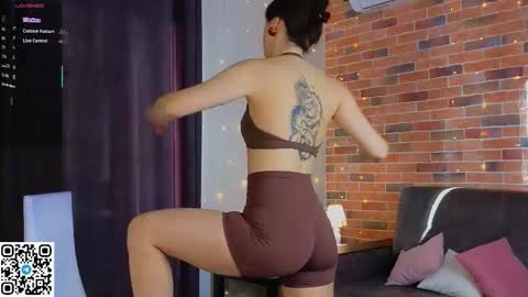 Chloe online show from December 16, 6:29 am