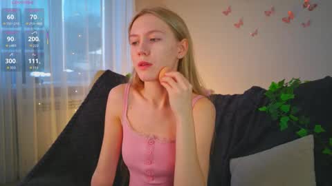 Chloe online show from February 4, 7:36 am