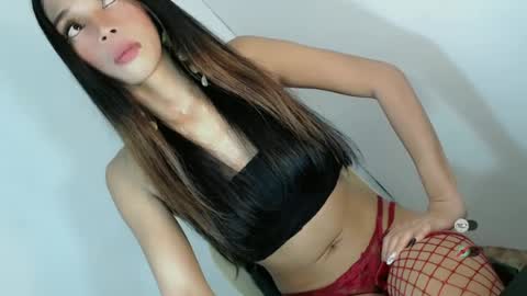 Snapshot of jasmine_on_live chatting on June 29, 6:30 am CUTE JANNA online show from June 29, 6:30 am