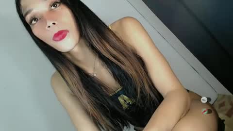 Snapshot of jasmine_on_live chatting on July 7, 6:47 am CUTE JANNA online show from July 7, 6:47 am