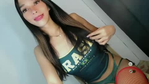 Snapshot of jasmine_on_live chatting on July 7, 8:40 am CUTE JANNA online show from July 7, 8:40 am