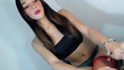 Snapshot of jasmine_on_live chatting on July 15, 11:32 pm CUTE JANNA online show from July 15, 11:32 pm