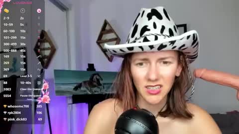 Jasmine Daze online show from February 11, 5:26 am