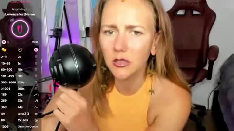 Jasmine Daze online show from November 28, 10:23 pm