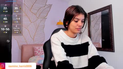 Snapshot of jasmineharris chatting on December 28, 12:03 pm jasmineharris online show from December 28, 12:03 pm