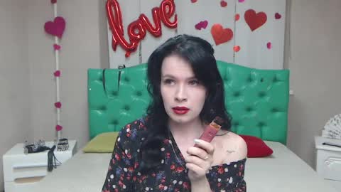 JasmineKouch online show from April 19, 5:45 pm