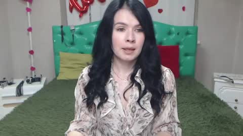 JasmineKouch online show from May 12, 5:43 pm