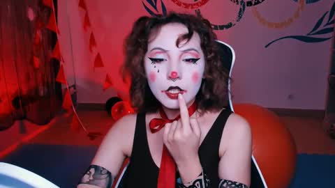 Jasmine online show from October 27, 5:11 am