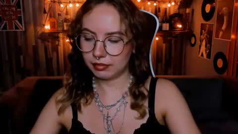 Snapshot of jasminemilko chatting on July 16, 5:13 am Jasmine online show from July 16, 5:13 am
