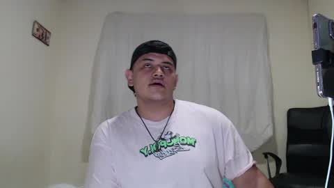 jason_boy_ online show from April 15, 5:58 am