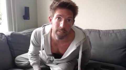 Snapshot of jasonberg29 chatting on February 12, 12:44 pm Jason online show from February 12, 12:44 pm