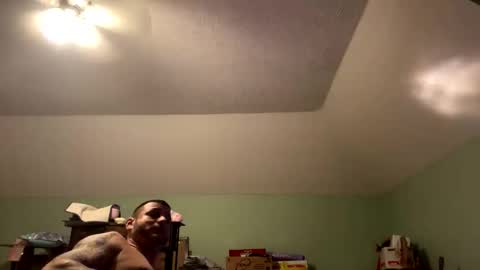 Snapshot of jasonestlack69 chatting on December 23, 1:14 am jasonestlack69 online show from December 23, 1:14 am