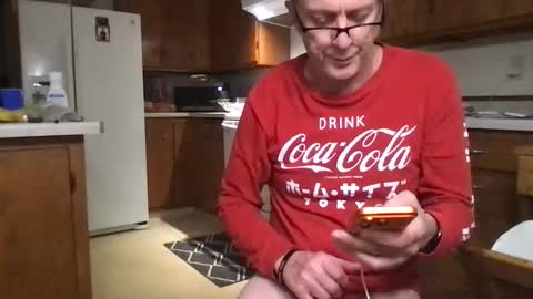 Snapshot of jasonlake1 chatting on February 1, 6:45 am Eric2900 online show from February 1, 6:45 am