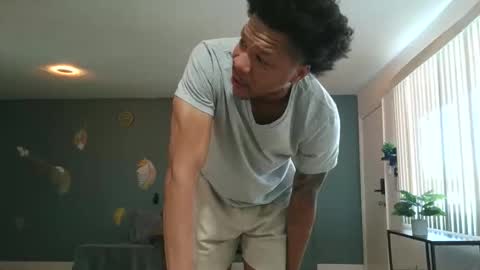 Jason Sweets online show from April 15, 9:37 pm