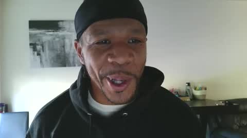Snapshot of jasonsweets chatting on April 30, 3:18 pm Jason Sweets online show from April 30, 3:18 pm