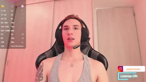 Snapshot of jasper__thompson chatting on October 13, 9:15 pm jasper__thompson online show from October 13, 9:15 pm