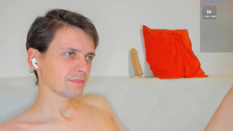 Jasper  online show from October 24, 9:44 pm