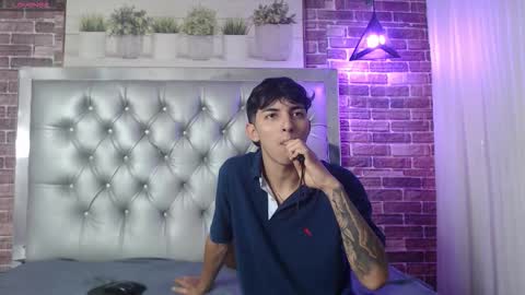 Snapshot of jasperflame chatting on September 30, 9:03 am JasperFlame online show from September 30, 9:03 am