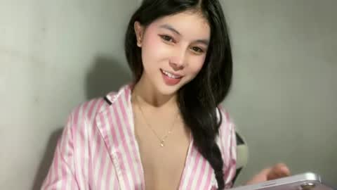 jassie_baee online show from July 21, 6:54 pm