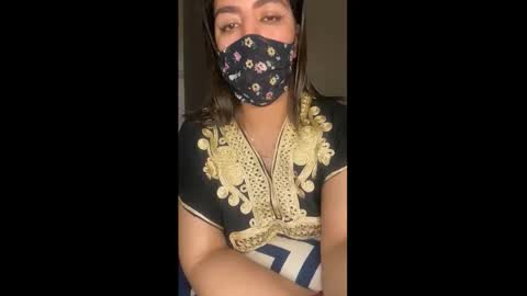 Jassmina  online show from October 29, 8:10 pm