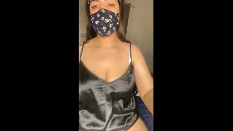 Jassmina  online show from November 19, 1:33 pm