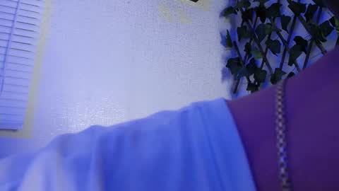 JKing  online show from December 17, 4:01 am