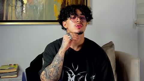 Lil Dark online show from November 8, 4:23 am