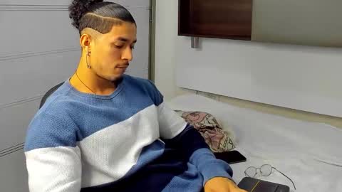 Lil Dark online show from December 15, 4:39 am