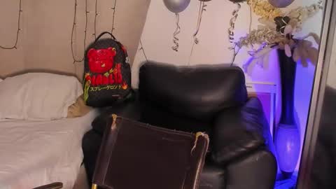 Lil Dark online show from December 20, 2:51 am