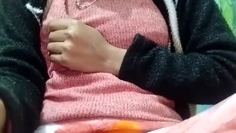 Snapshot of jasspreettt chatting on December 25, 9:13 am jasspreettt online show from December 25, 9:13 am