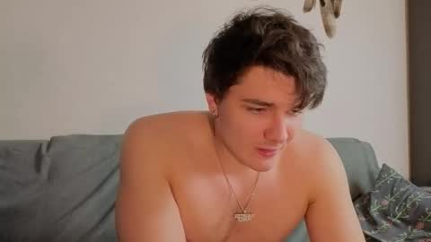 jastinpet online show from November 18, 9:52 pm