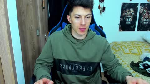 Javier online show from December 29, 3:22 am